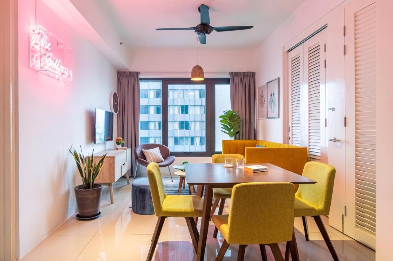 Tropicana 218 X Airlevate Suites George Town Exteriér fotografie