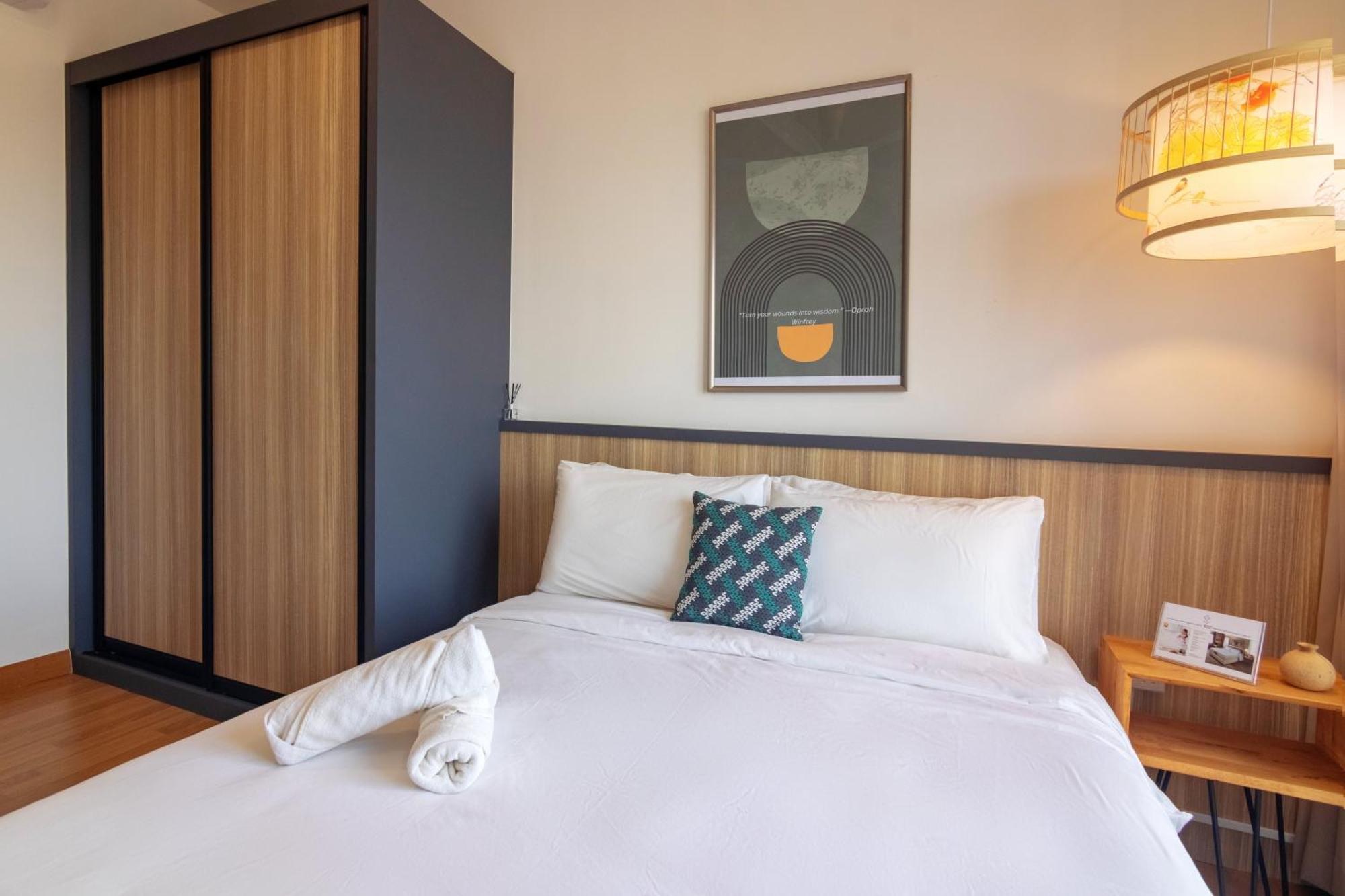 Tropicana 218 X Airlevate Suites George Town Exteriér fotografie