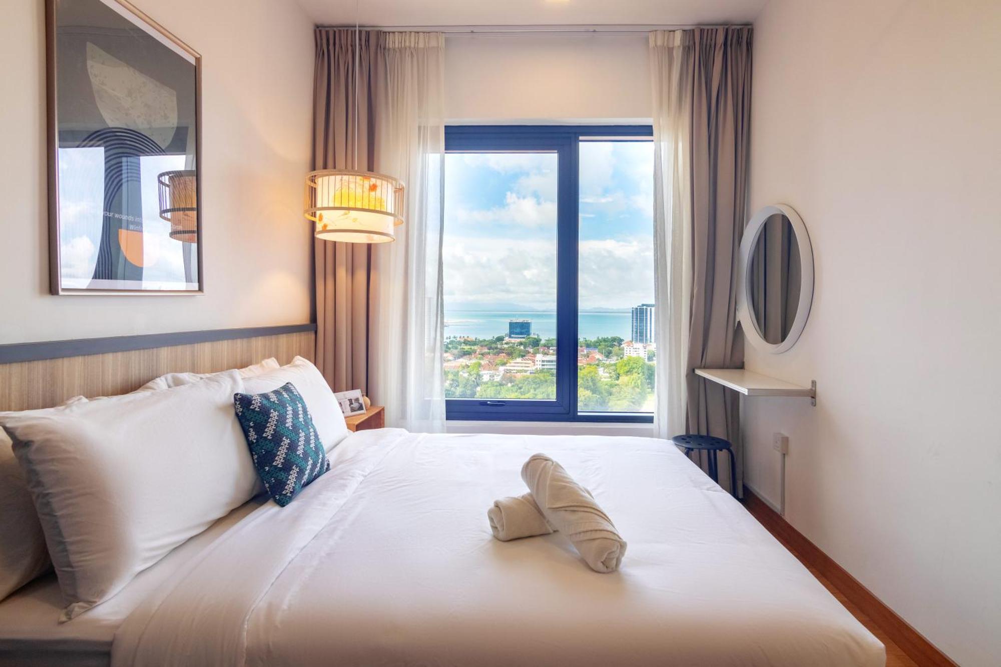 Tropicana 218 X Airlevate Suites George Town Exteriér fotografie